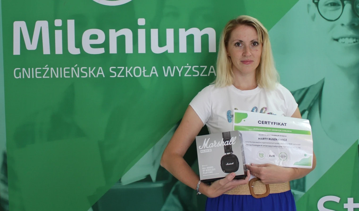 Drugie miejsce dla naszej studentki w konkursie esejów nt. "Jak technologie AI zmieniają tradycyjne metody uczenia się?" organizowanego przez BUKI
